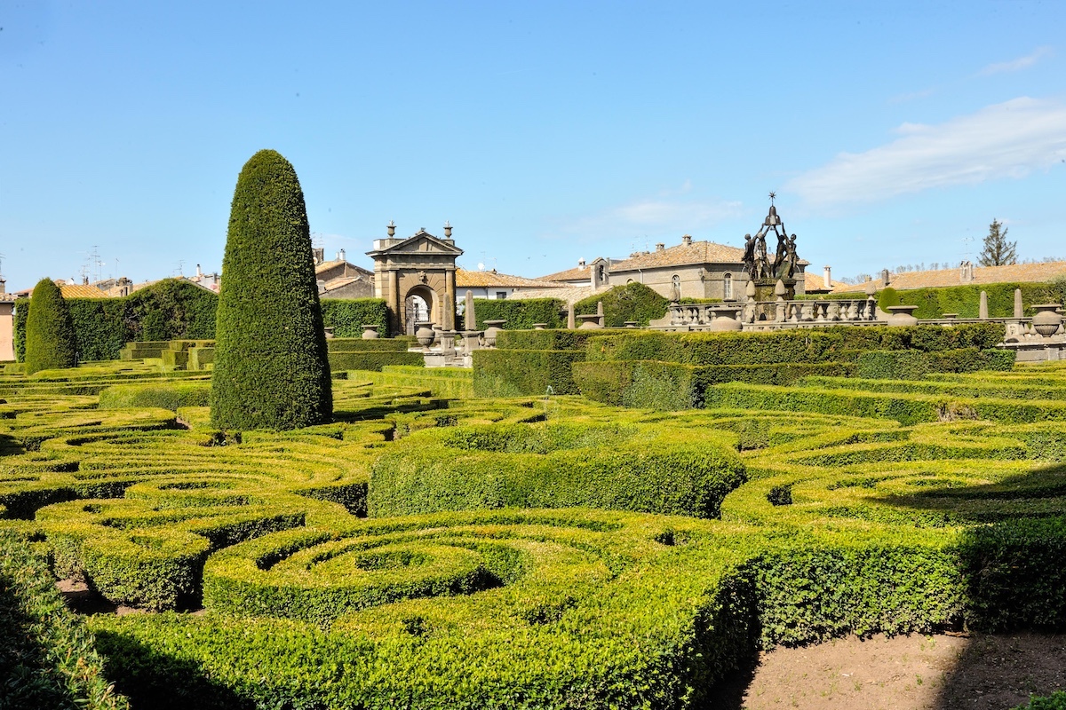 Villa Lante, Courtesy della propriet
