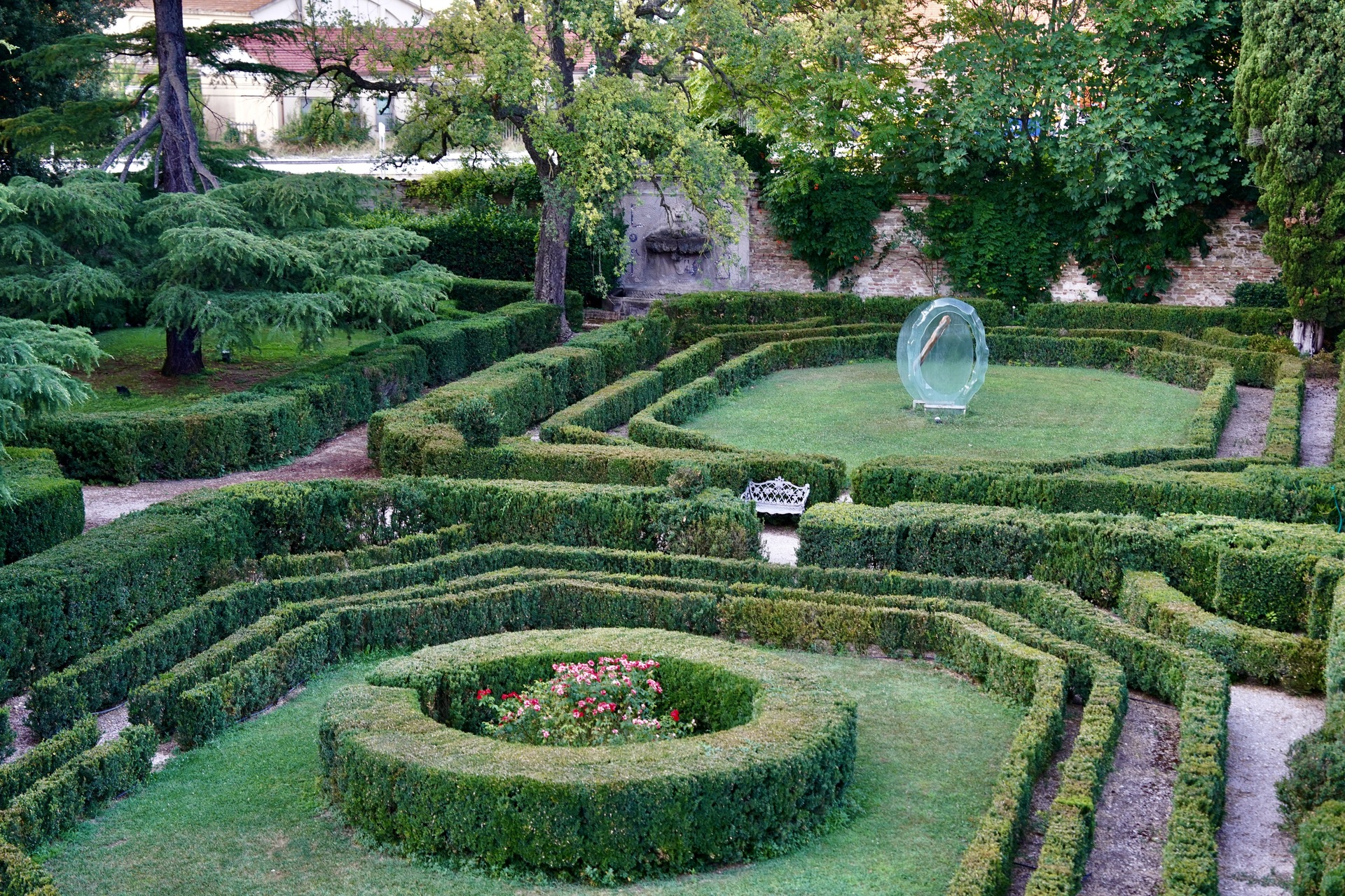 Villa Miralfiore, Courtesy della propriet�