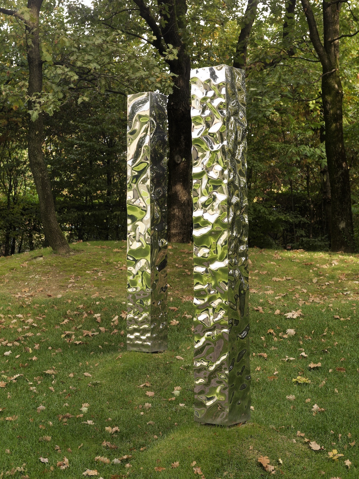 GRAVITY, UNTILED COLUMN, Rado Kirov, 2013 /ph. Massimo Listri